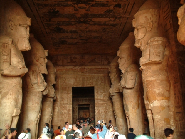  10 ngôi đền cố xưa huyền bí nhất Ai Cập